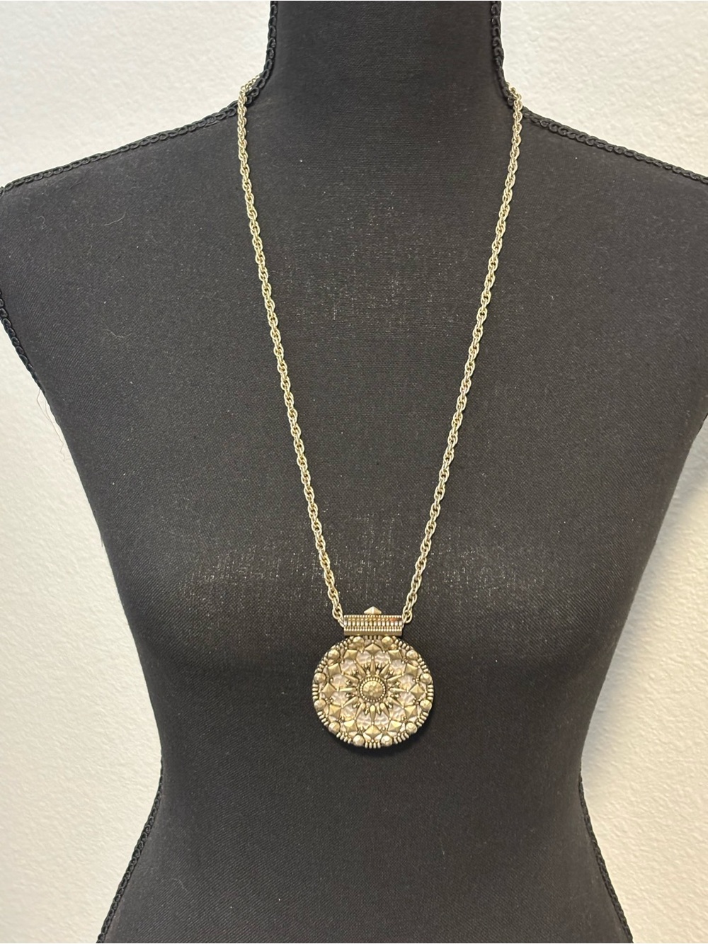 Heidi Klum Matte Gold & Silver Medallion Pendant Necklace 28”+2.5”